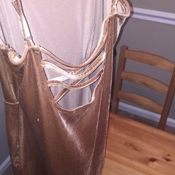 Gold strappy dress - Picture 6 of 6